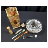 Vintage Kitchen Group-Match Dispenser, Pestle, etc