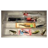 Plano hideaway plastic tackle box