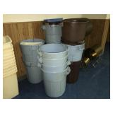 Large trash cans (19)