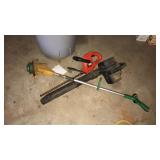 18" Black & Decker hedge trimmer, assorted tools