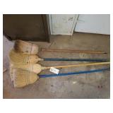 (4) Straw Brooms (4) Straw Brooms