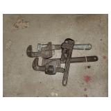 3 - Pipe Wrenches 3 - Pipe Wrenches