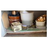 Ice cream maker, Tupperware, bakeware, pasta maker