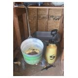 Vintage yard fertilizer & manual pump sprayer, etc