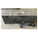 Carpet Knee Kickers & Seamer