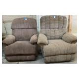 Pair of La-Z-Boy Recliners