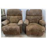 Pair of La-Z-Boy Recliners