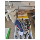 Kitchen Utensil Lot - Can Opener, Scissors, etc