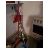 Dyson Cordless Vacuum & Cleaning Lot