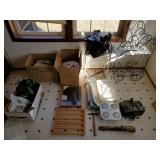 Wire baskets, Nut Cracker, Lunch Pale Wire baskets, Nut Cracker, Lunch Pale