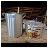 Aluminum Stock Pot and Colincoware Pot Set