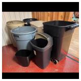 Assorted Trash Cans - Rubbermaid Roughneck