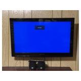 Sceptre 32 in TV, Speakers & Wall Mount