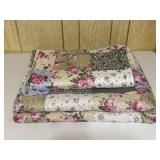 Quilted Bedspread & Pillow Shams