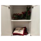 Assorted Home Christmas Dï¿½cor
