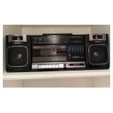 Sony CFS-1810 Boombox
