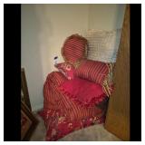 Bedding and Throw Pillows