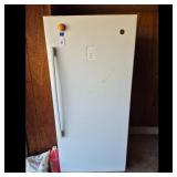 GE Appliances Upright Freezer