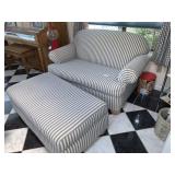 Upholstered twin sleeper sofa