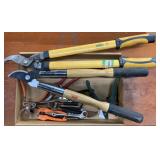 Loppers & Trimming Snips Loppers & Trimming Snips
