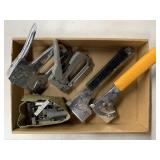 4 - Staple Guns & Staples 4 - Staple Guns & Staples