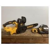 Dewalt 12' Electric Chainsaw Dewalt 12' Electric Chainsaw