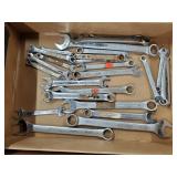 Assorted Combo Wrenches Assorted Combo Wrenches