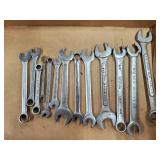13 - Assorted Box & Combo Wrenches 13 - Assorted Box & Combo Wrenches