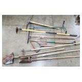 Asst. shovels, rakes, hoes, etc. Asst. shovels, rakes, hoes, etc.