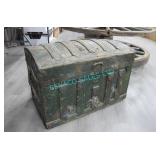 1X, TREASURE CHEST W/ CONTENTS