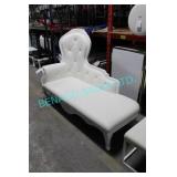 1X, WHITE BERKLEY CHAISE LOUNGE