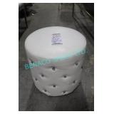 1X, 18" X 18" COSMO, WHITE SQ MATTE OTTOMAN