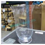 LOT, 12 PCS, 9.5" X 15.5" LEO HURRICANE VASES