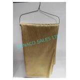 LOT, 21PCS GOLD DUPIONI 132"D ROUND LINENS