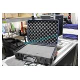 1X, 18" X 6" X 14" (PELICAN STYLE) CASE W/
