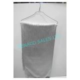 LOT, 14PCS, PLATINUM DUPIONI 132" ROUND LINENS