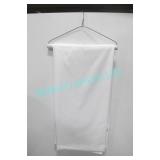 LOT, 32PCS, WHITE POLYESTER 132"D ROUND LINENS