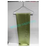LOT, 6PCS KIWI GREEN 132"D ROUND LINENS