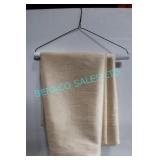 LOT,7PCS, CHAMPAGNE DUPIONI 90"x156" BUFFET LINENS