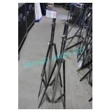 2X, YORKVILLE LIGHT/SPEAKER STANDS