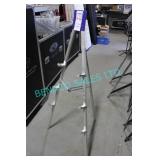 1X, 63" X 3 LEVEL SIGN EASEL