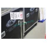 LOT, 1X CHROME + 1X BLACK (AS-IS) SPEAKER/LIGHT