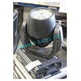 1X, MARTIN MAC 600 MOVING STAGE WASHLIGHT (AS-IS)