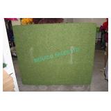 1X, 70" W x 60" H PORTABLE FAUX GRASS WALL