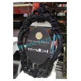 1X, 36" X 23" BLK OVVAL SHINY ORNATE MIRROR