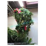 LOT, 2 FLORAL HANGING DISPLAYS, APRX 7