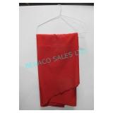 8 PCS, (2) BUFFET + (6) RND RED POLYESTER LINENS
