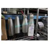 LOT, 4X WHIP CREAM DISPENSERS (ONLY 1 COMPLETE)
