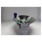 1X, S/S "LT" HAND-CRANK GRATER