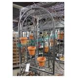 1X, IRON 3-POT HANGING FLORAL DISPLAY